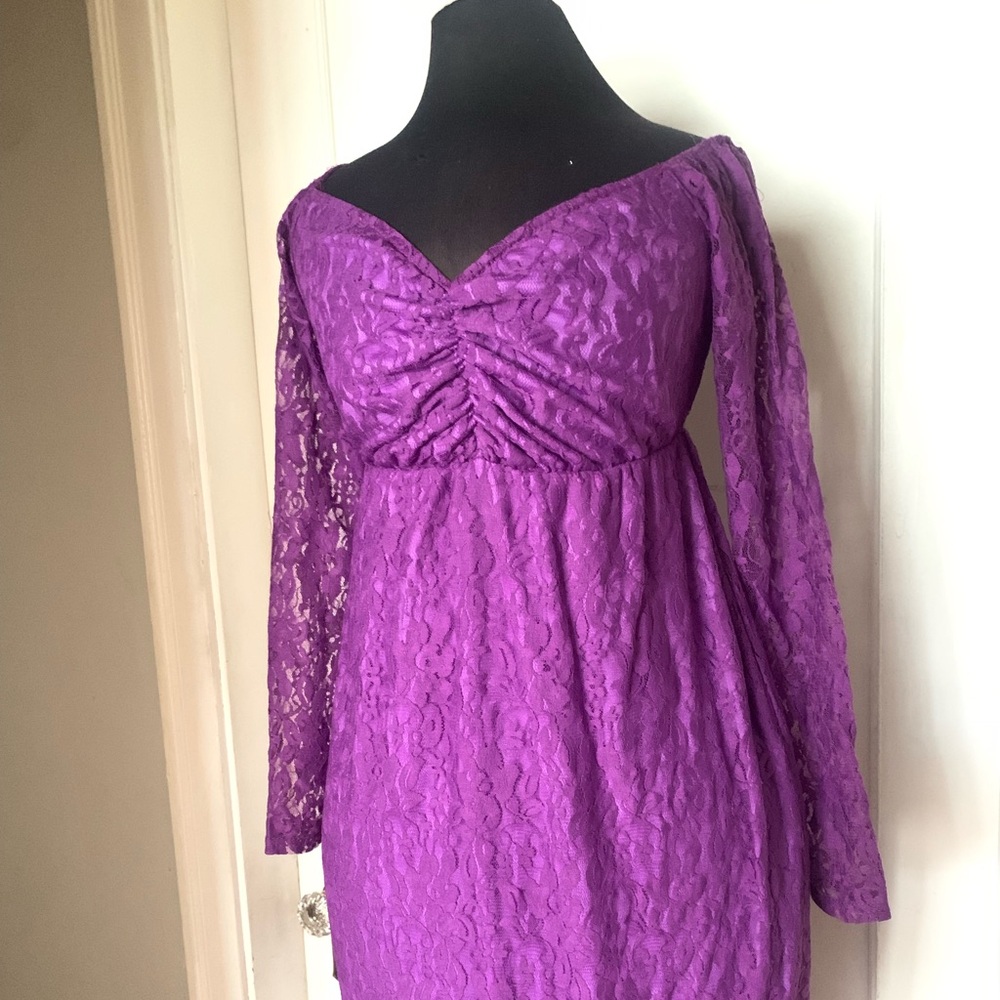 Turn Heads in a Stunning Purple Stretch Lace Gown Floor-Length Sexy Fit Special